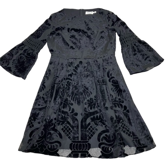 Eliza J Burnout Velvet Fit and Flare Mini Dress Bell Sleeves Dark Romance Sz 4 - Picture 10 of 16
